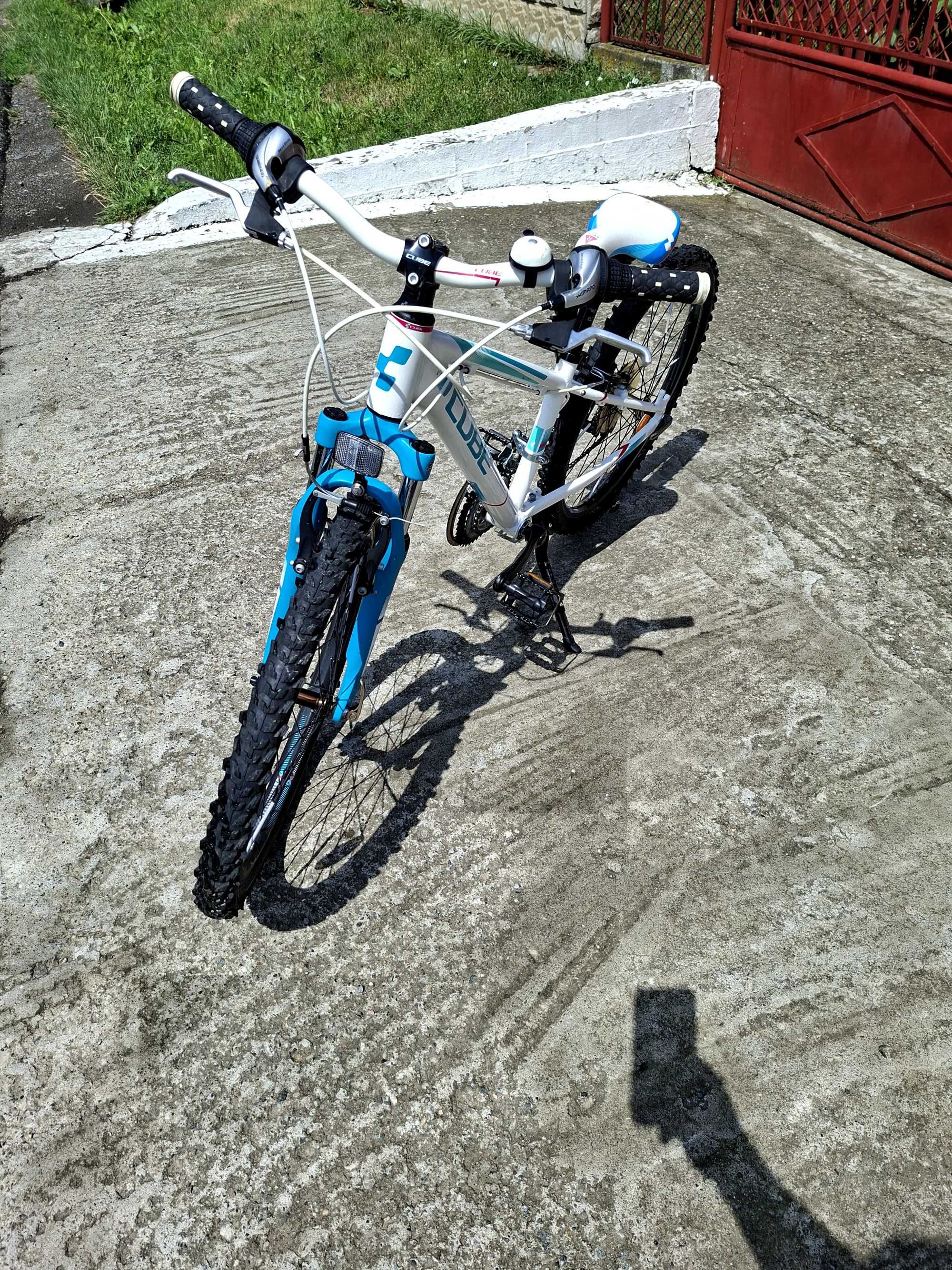 Bicicleta Cube 24
