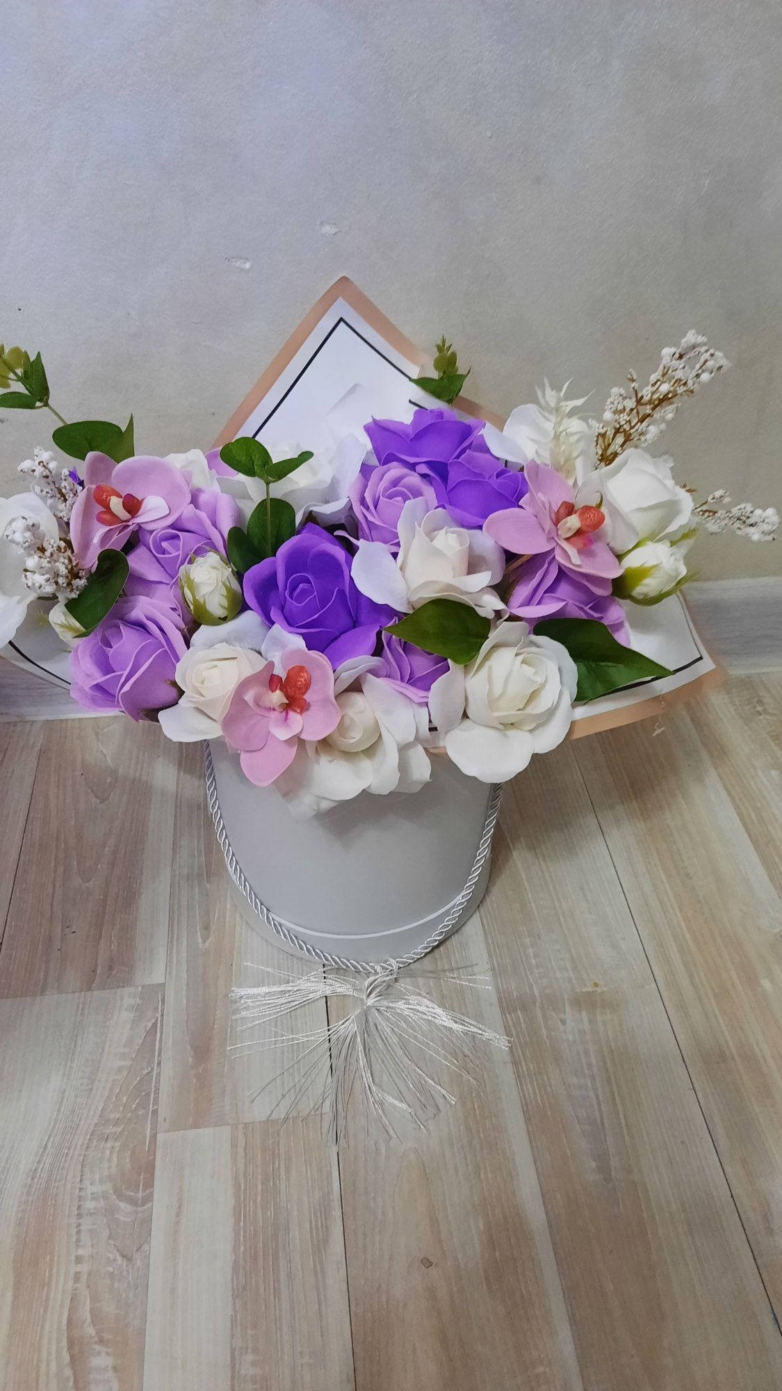 Букеты из мыльных роз
