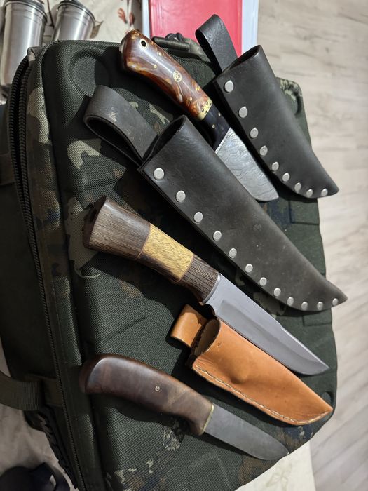 Cutite vanatoare lucrate manual