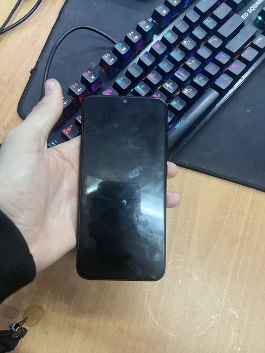 Продам Редми нот 8