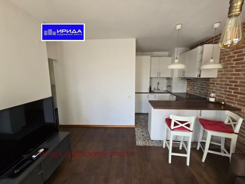 Продава се Двустаен апартамент в София, Център - 70 кв.м за 4143 €/кв.м - Снимка #5