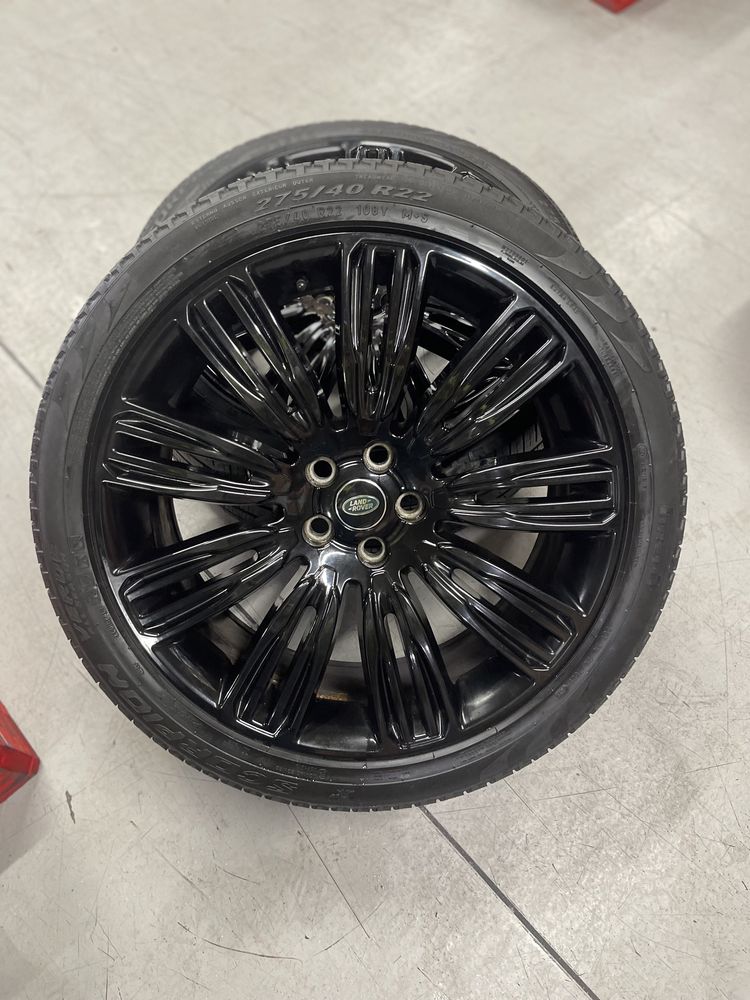 Jante Range Rover Sport R22 L494 Originala Pirelli de vara 70%