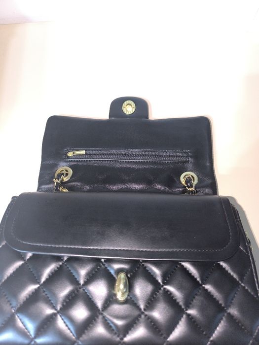 Geanta Chanel black