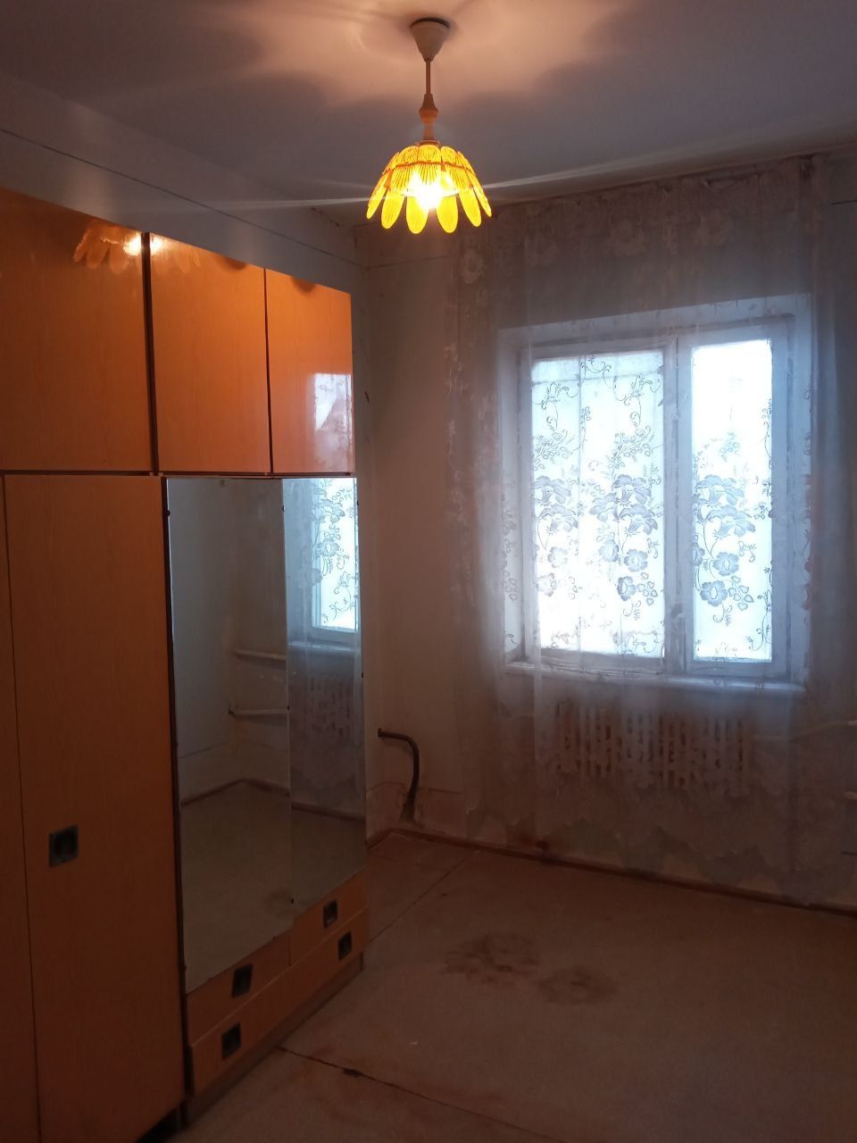 5xonali kvartira sotiladi