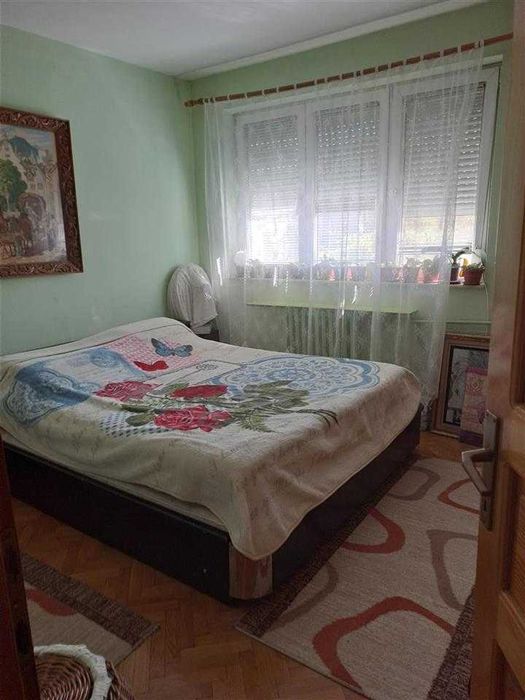 Дава се под наем Двустаен апартамент в Бургас, Славейков - 57 кв.м за 204 € - Снимка #1