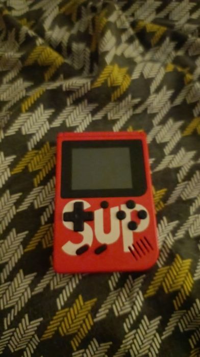 Продам/обменяю игровую ретро приставку Sup от компании game box