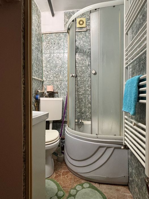 Proprietar, închiriez garsonieră, Girocului.