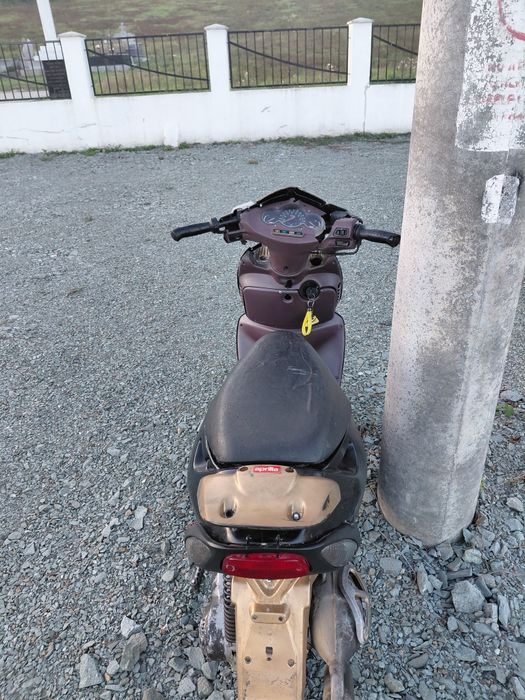 Vând sau schimb scuter aprilia sonic 80cc