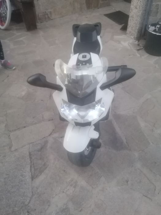 Детски мотор BMW K1300 S акумолаторен