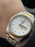Un superb ceas Bwc automatic