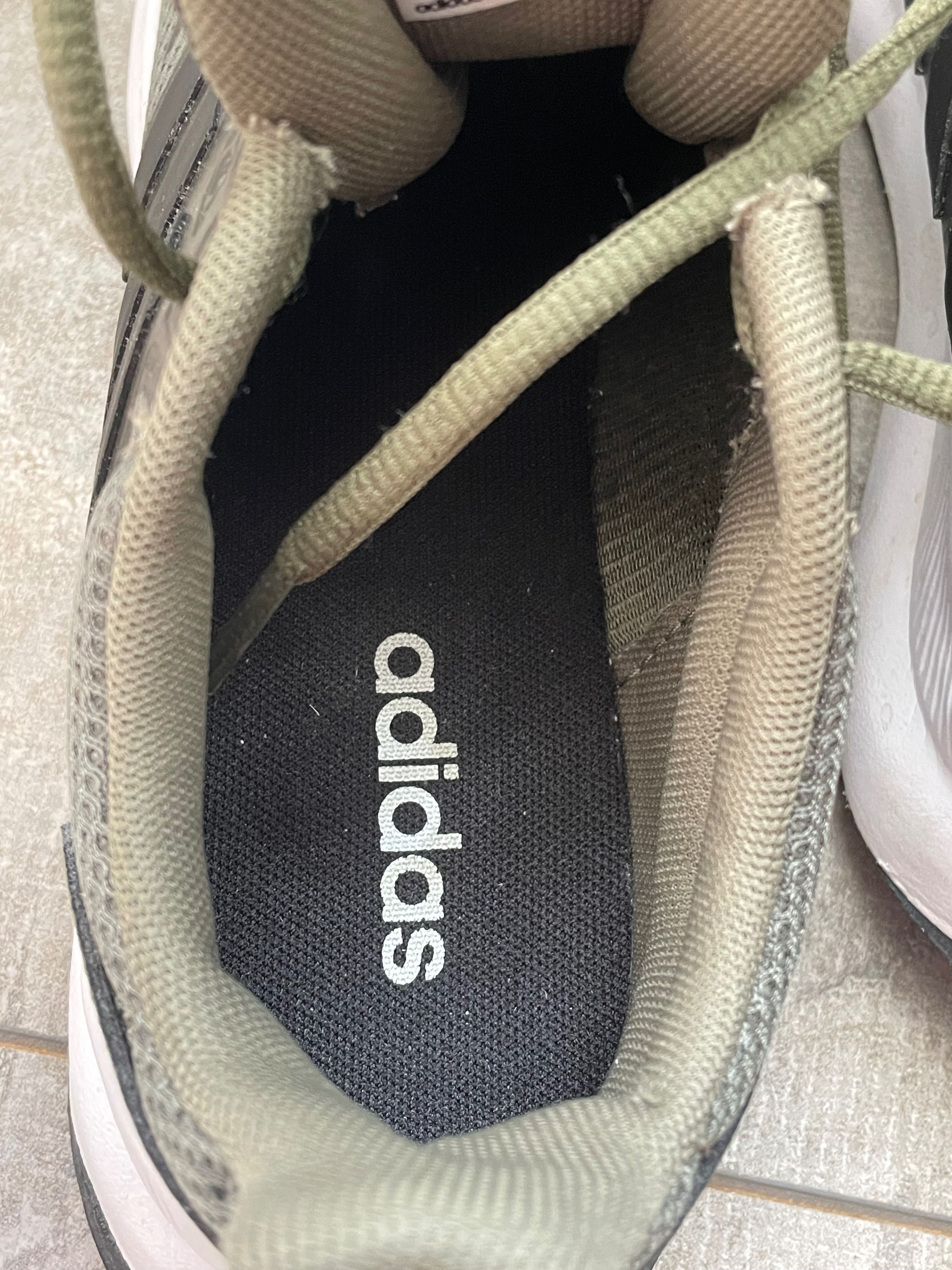 Маратонки Adidas 39 1/3