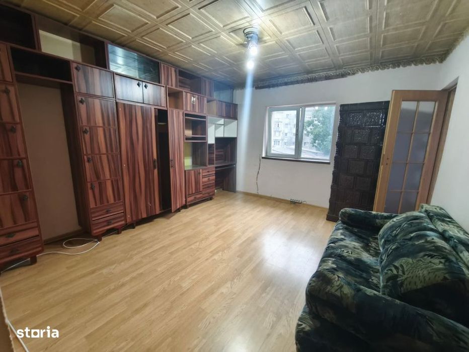 Garsoniera de vanzare, etaj 1, 30 mp, Siret