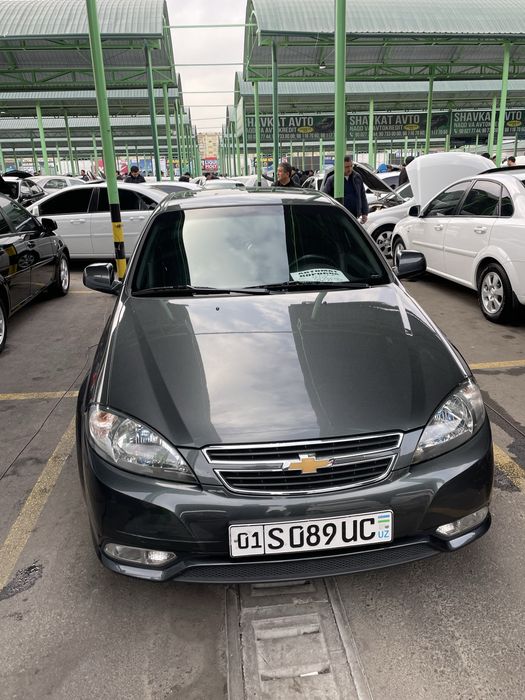 Срочна продаётся Gentra