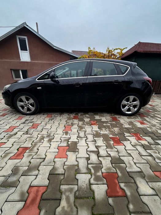 Opel Astra J 1.7 CDTI