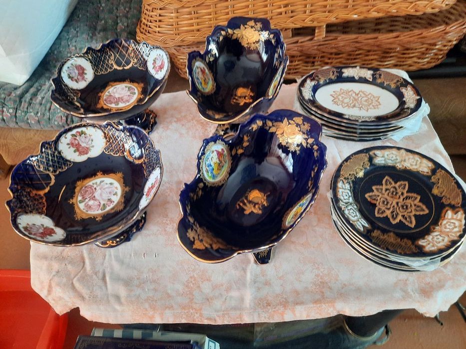 Вазы   продаются