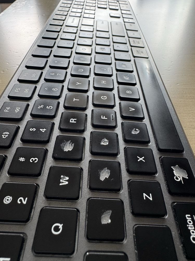 Bluetooth Keyboard с подсветка