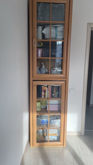 Продам книжный шкаф