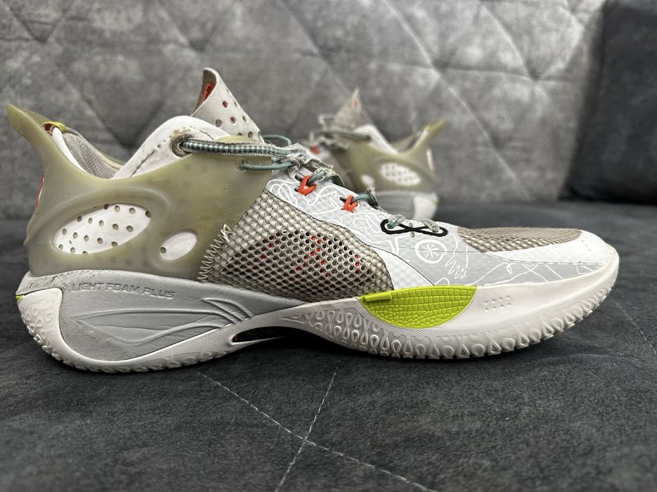 Продаю баскетбольные кроссовки Li-Ning Wade Fission 8