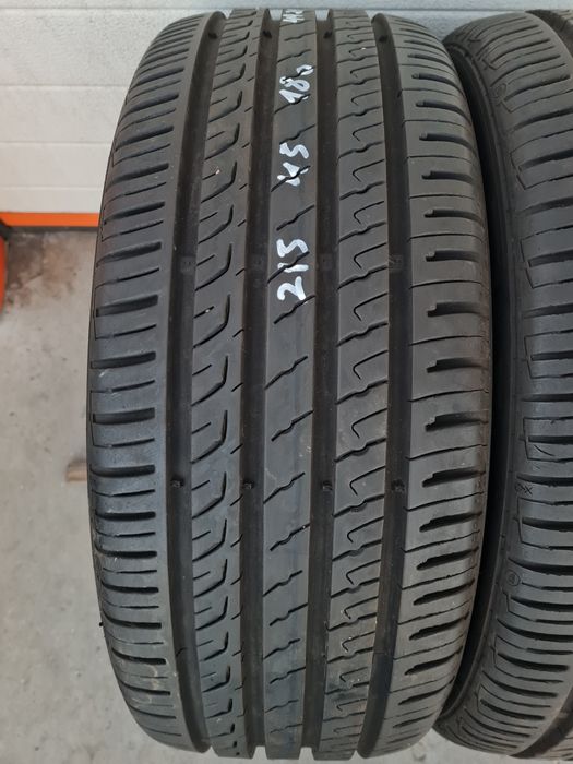 Летни гуми 2 броя BARUM Bravuris5 215 45 R18 дот 4421