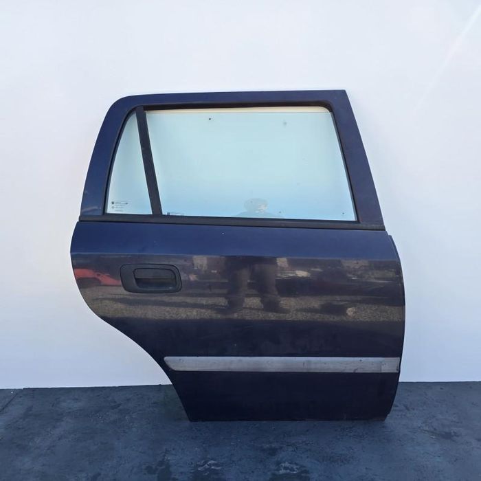 Portiera usa neagra dreapta spate Opel Astra G