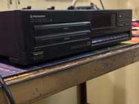 CD плейър Pioneer PD-Z73T – за части/ремонт