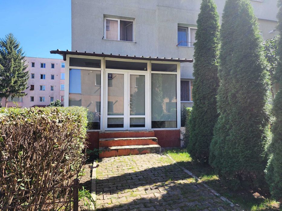 Garsoniera Gen Mociulschi -Brasov, spatiu comercial -intrare stradala