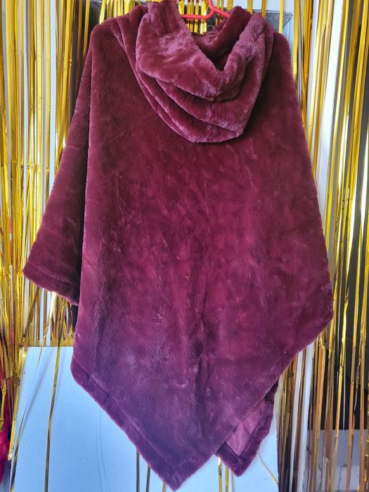 Poncho călduroasă universal bordox