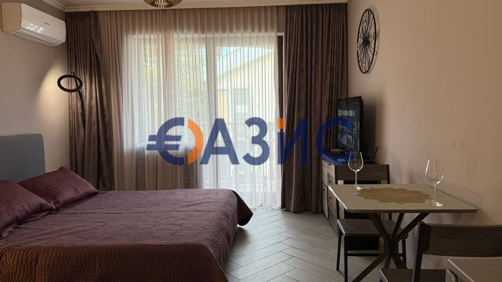 Продава се Едностаен апартамент в Несебър - 39 кв.м за 2562 €/кв.м - Снимка #4