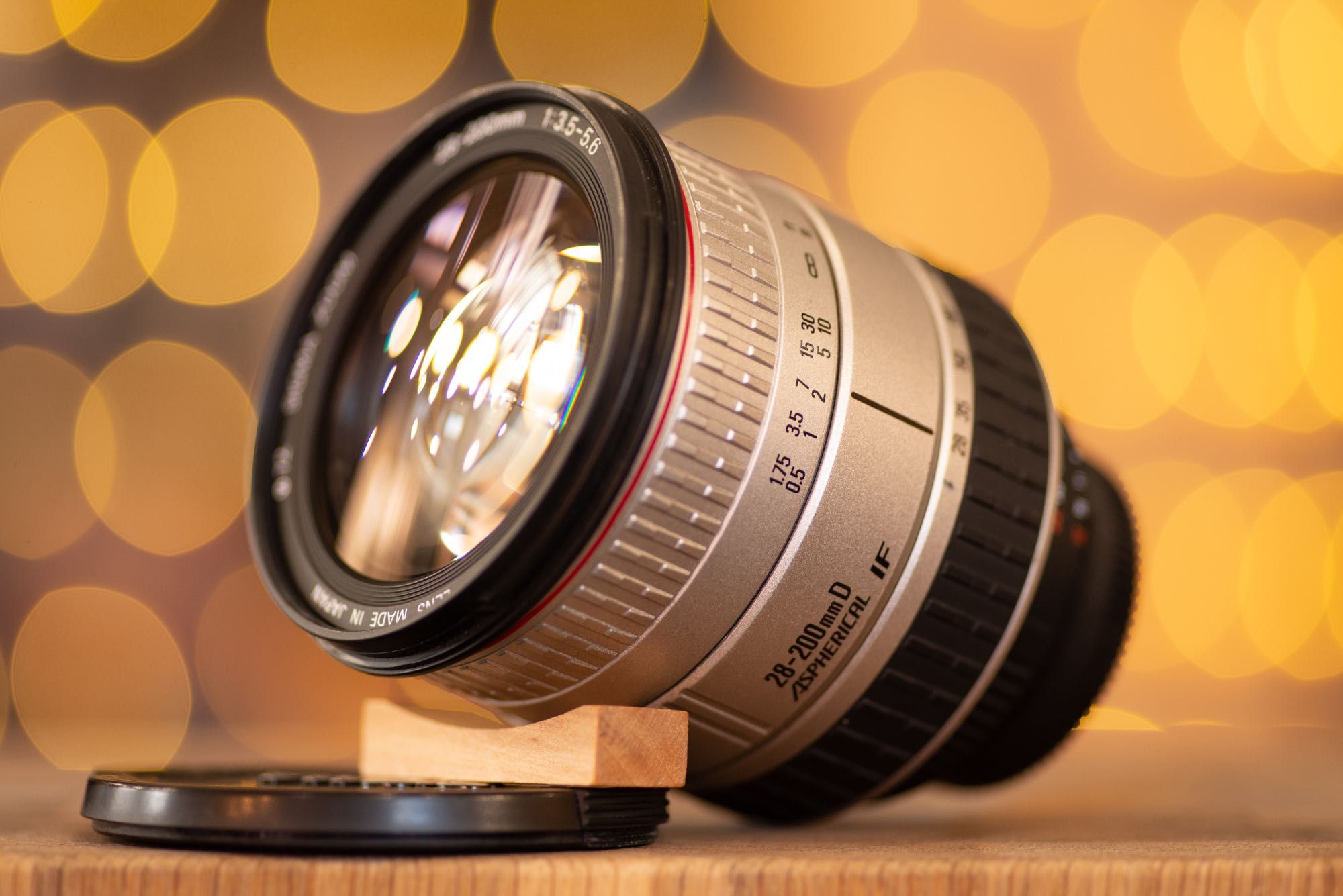 Sigma AF 28-200mm f/3.5-5.6 DL обектив Никон