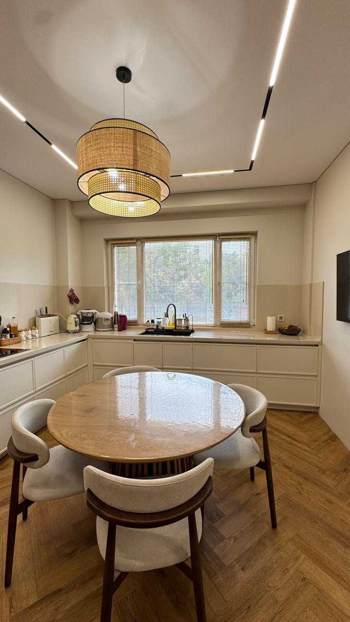 4-комнатная квартира · 145 м² · 2/18 этаж, Курмангазы
