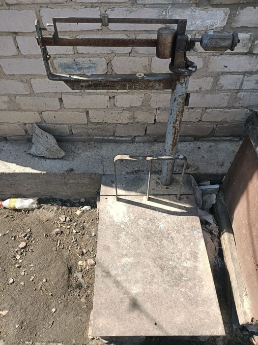 Продам весы на 200кг