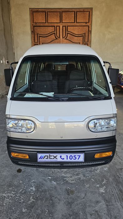 Biroz kelishamiz moshna yangi.