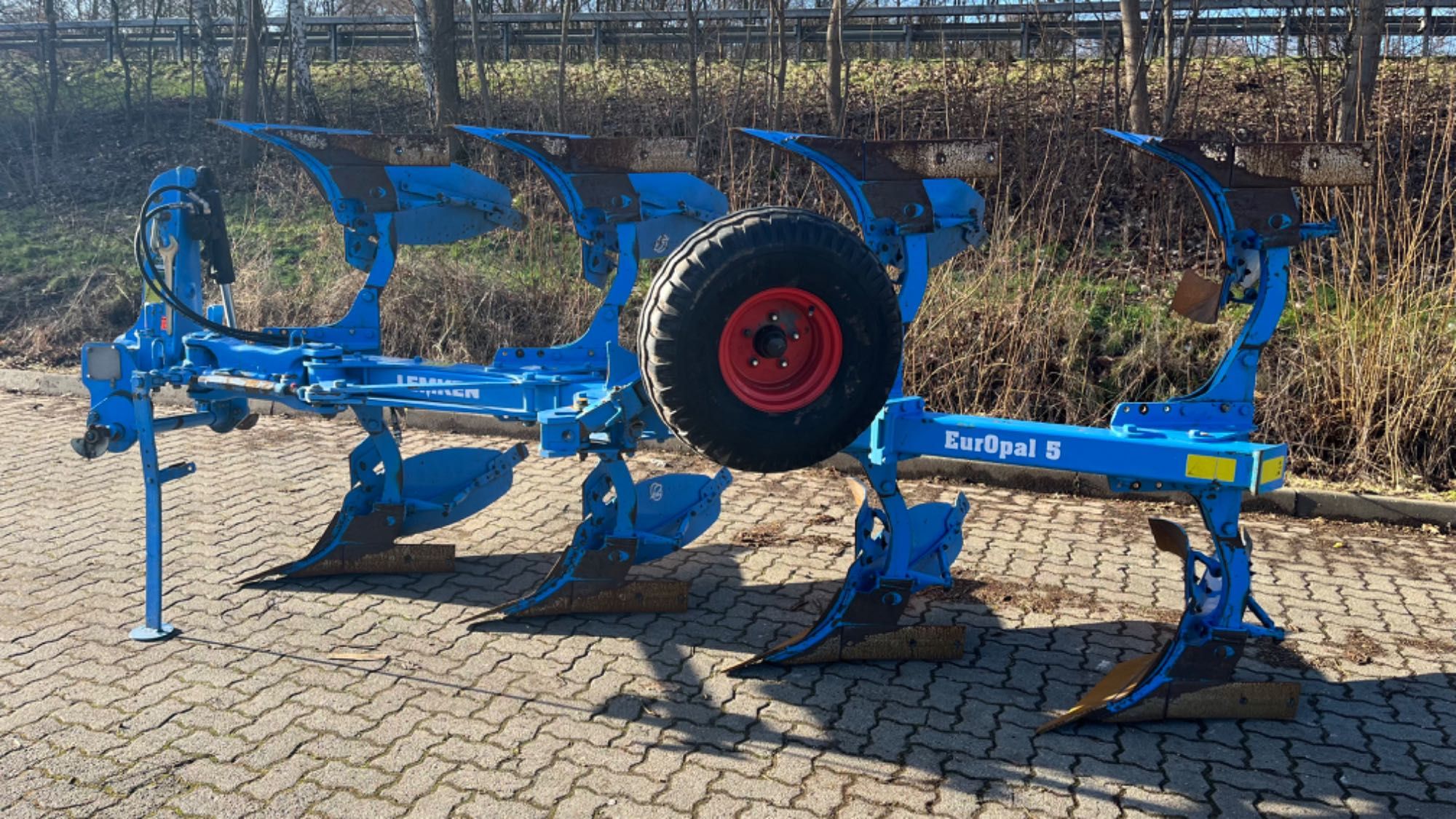 Lemken Europal 5 Omoch, Case, Claas, John Deere, Belarus tortadi