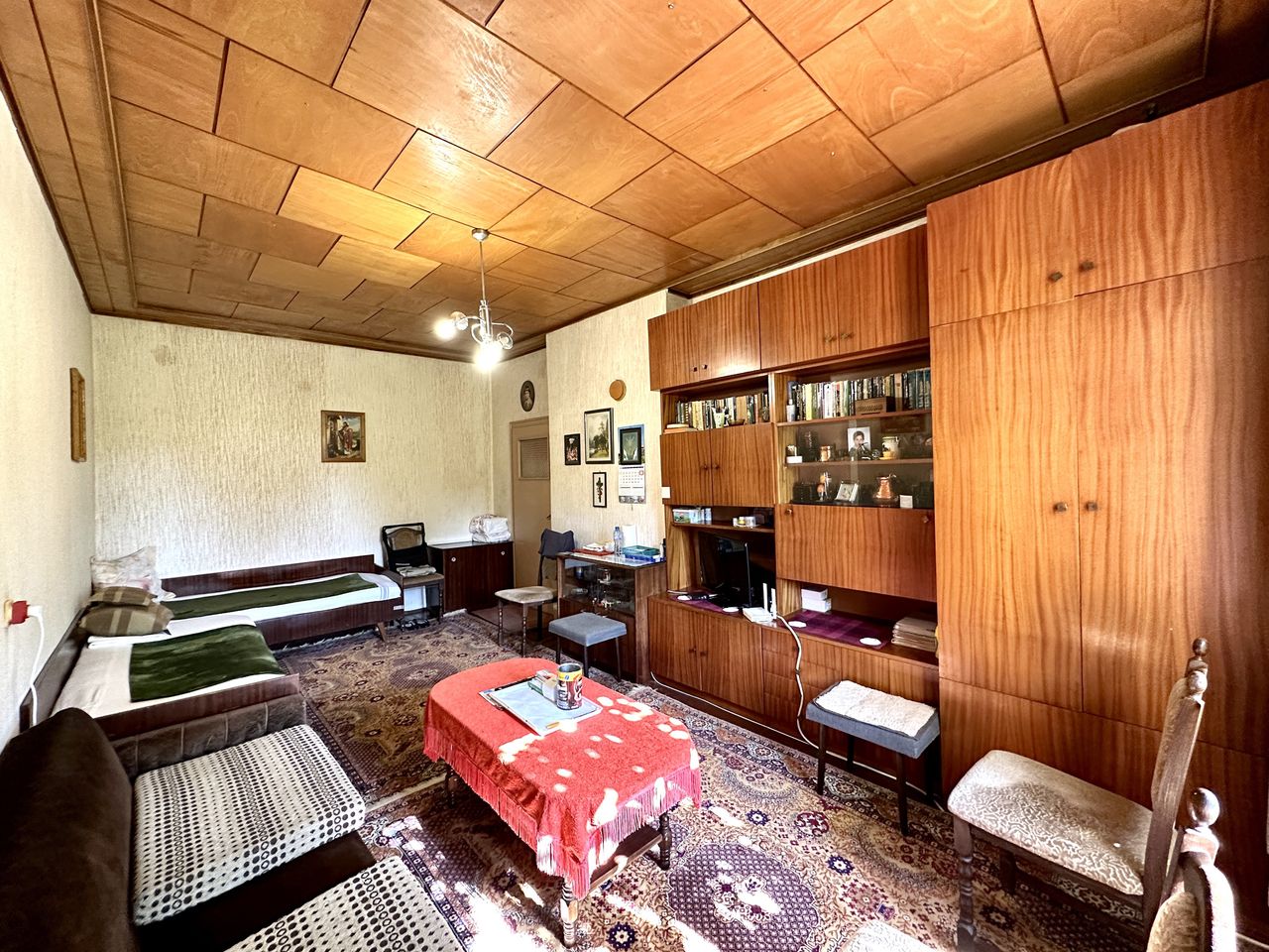 Продава се Двустаен апартамент в Велико Търново, Център - 63 кв.м за 1417 €/кв.м - Снимка #1