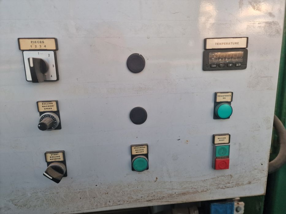 Автоматична топла преса за слепване на плотове,