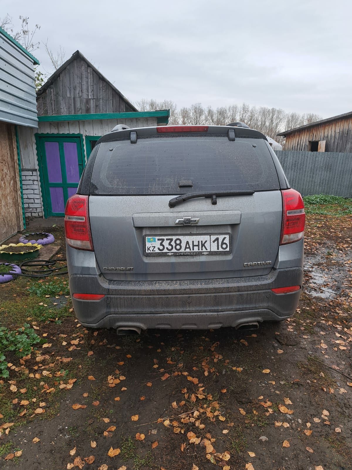 Продаётся Chevrolet Captiva 2013 года.
Объём:  2,4 газ/бензин 
Пробег: