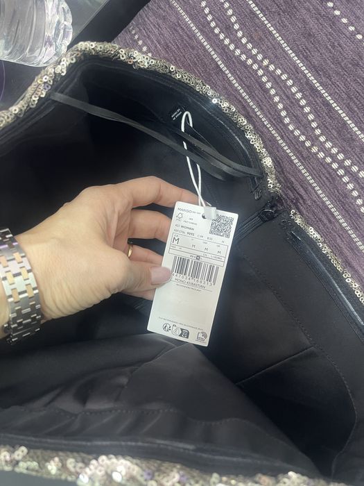 Стилен гащеризон Mango с бляскава сребриста горна част