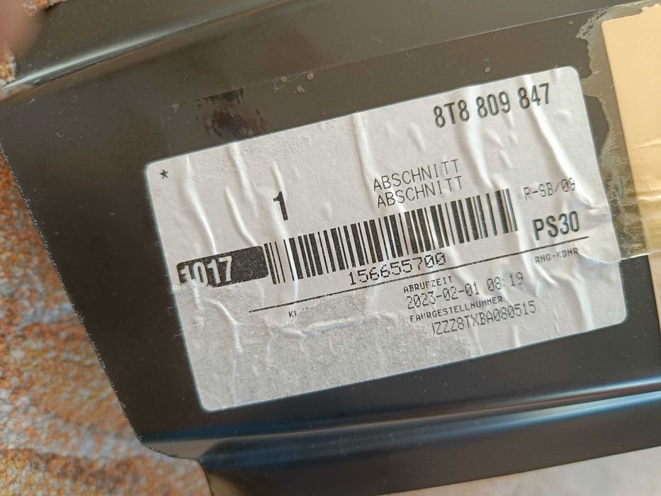 Prag stanga, nou original Audi A5 2011 - 5 usi