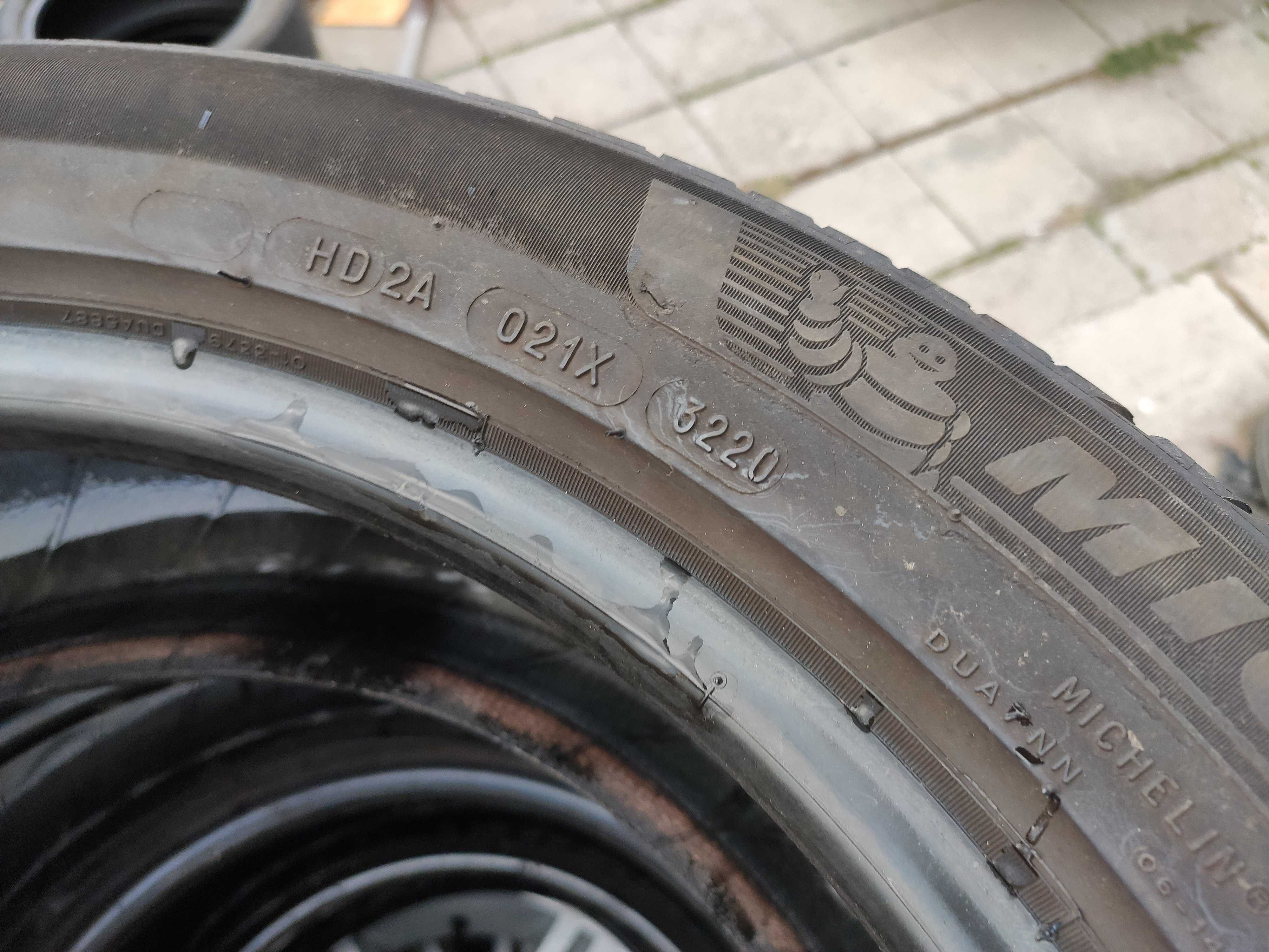 4бр Летни гуми 205 55 17 - Michelin