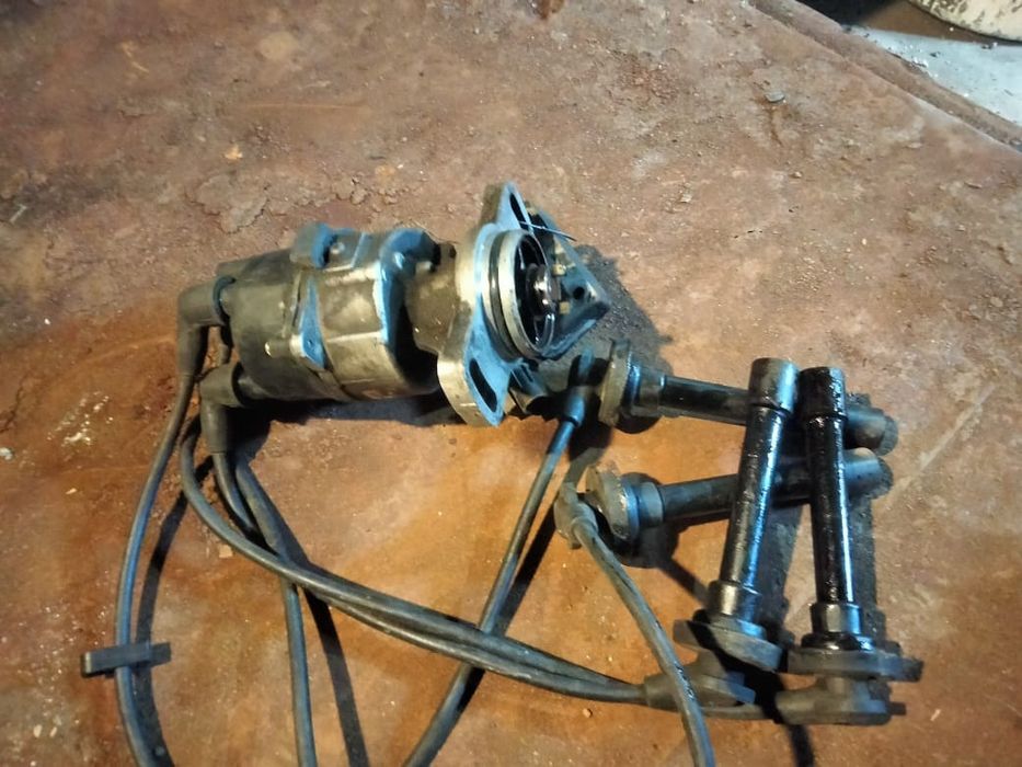 Трамблёр Ниссан примера 1.6 р10 от карбюраторный