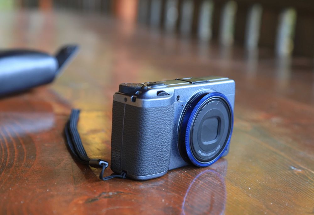 Продавам Ricoh GR3 street edition