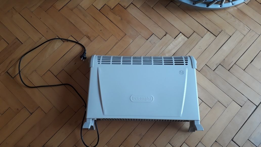 Конвектор Delonghi 2000W