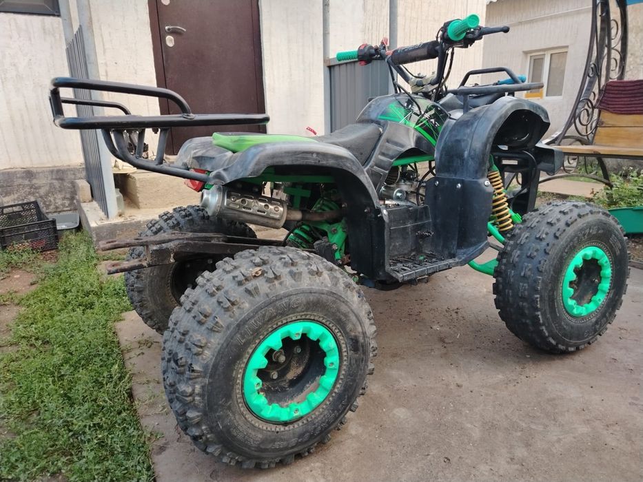 Квадроцикл сатылады