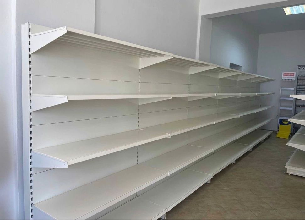 Rafturi de magazin 1