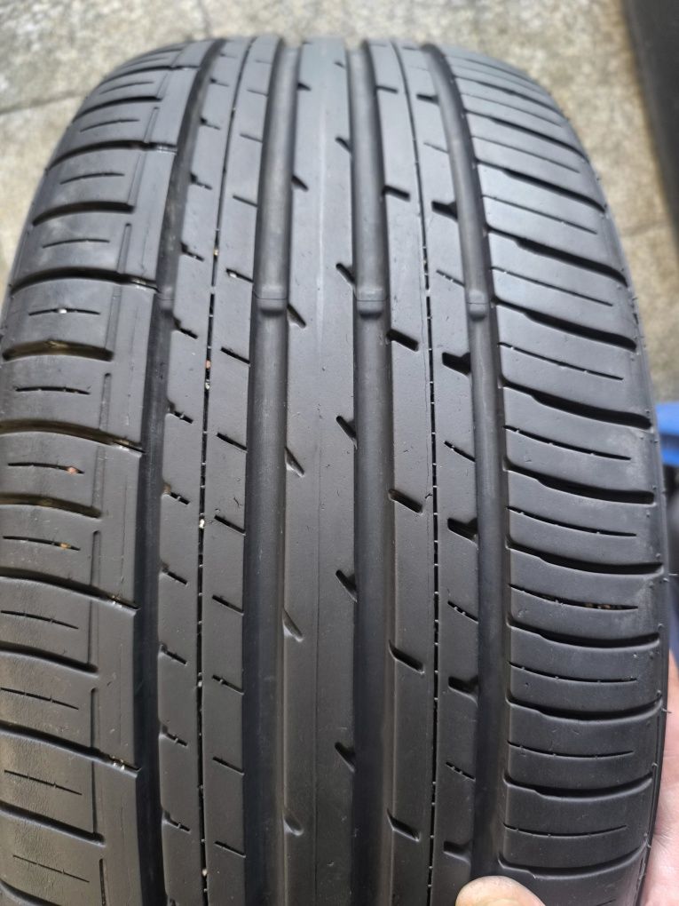 225 45 17 Falken 4бр. летни