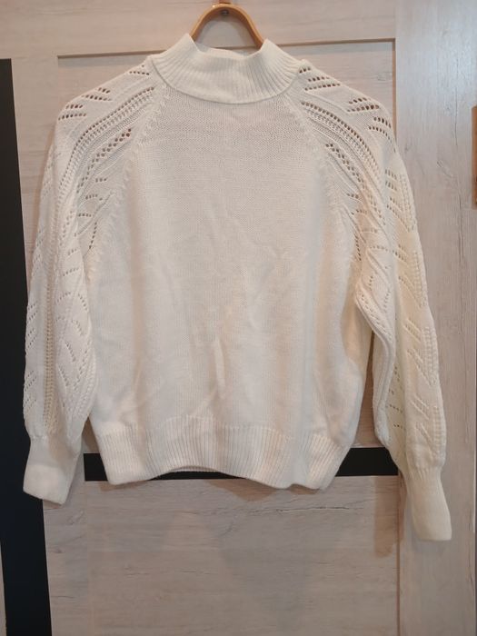 Турецкий свитер айвори. Tureskiy sviter ivory