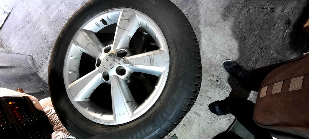 Зимни гуми Laufenn 215/60/17