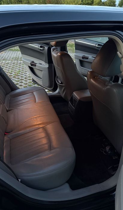 Chrysler 300c diesel automat