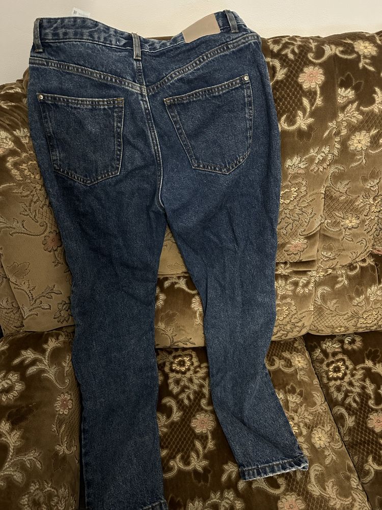 Blugi de toamna mom fit