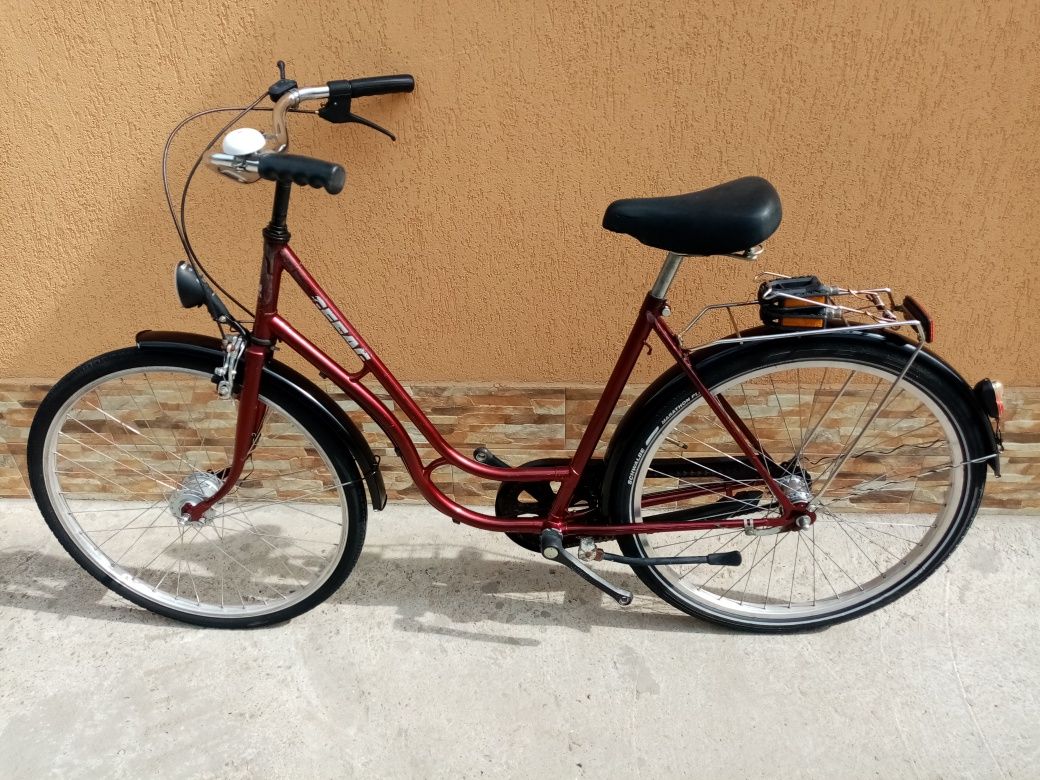 Bicicleta pe 26 cu dinam